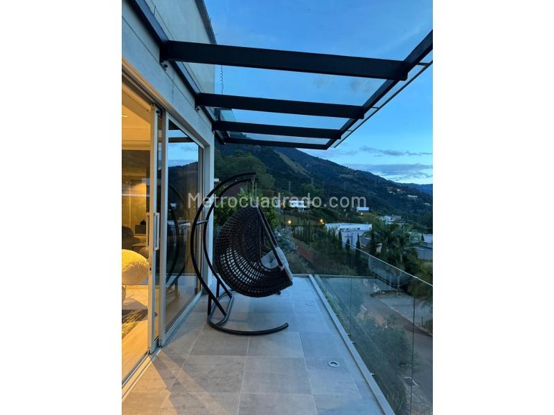 Casa Amplia de 4 Alcobas en Alto de Las Palmas - 8