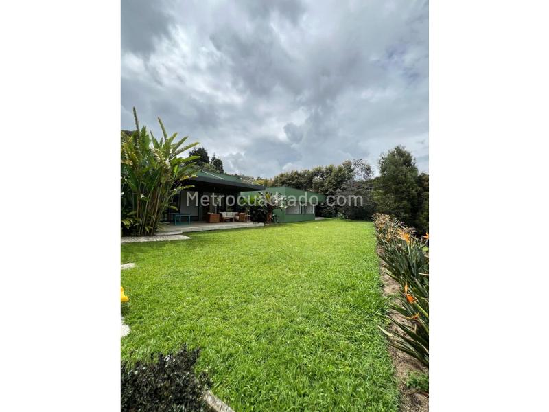 4BR House in Vereda La Mosquita (4000 m²)