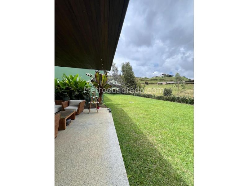 4BR House in Vereda La Mosquita (4000 m²) - 4