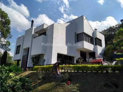Casa en Arriendo, Los Balsos, Medellín