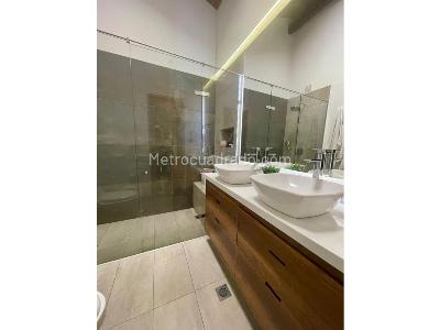 Casa de 4 alcobas en arriendo en Envigado, Envigado, 240 m² · foto 19 de 19