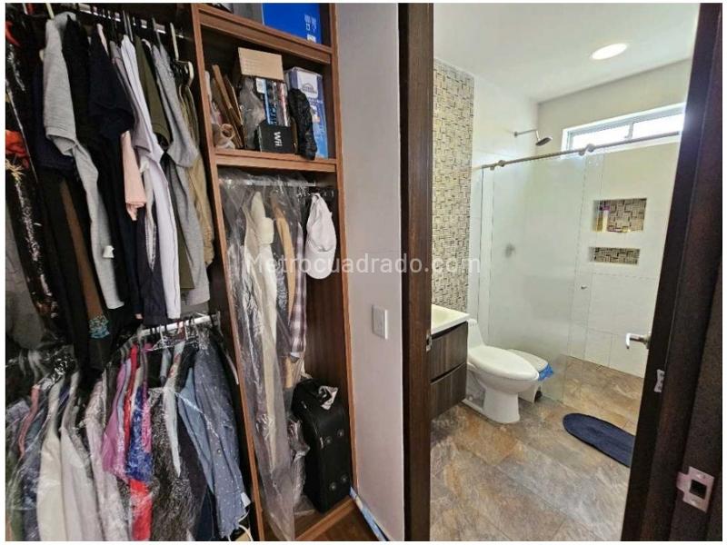 Casa amplia de 4 alcobas en arriendo en Gualanday, Rionegro - 8