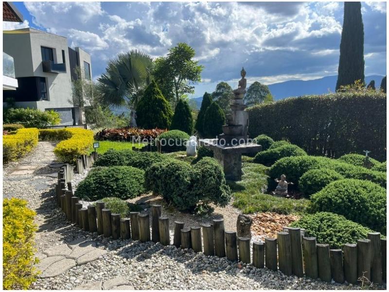 Casa Cómoda de 4 Alcobas en Los Balsos - 3