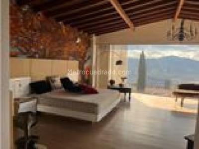 Casa de 4 alcobas en arriendo en Los Balsos, Medellín, 490 m² · foto 8 de 20