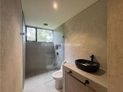 Casa de 3 alcobas en arriendo en Via Rionegro La Ceja Carmen De Viboral, Rionegro, 280 m² · foto 7 de 18