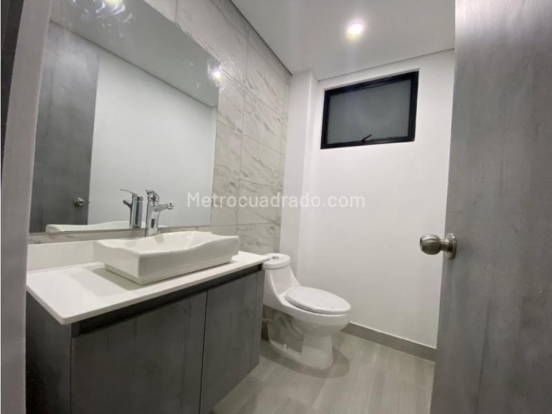 Casa amplia de 2 alcobas en arriendo cerca al aeropuerto en Rionegro - 5