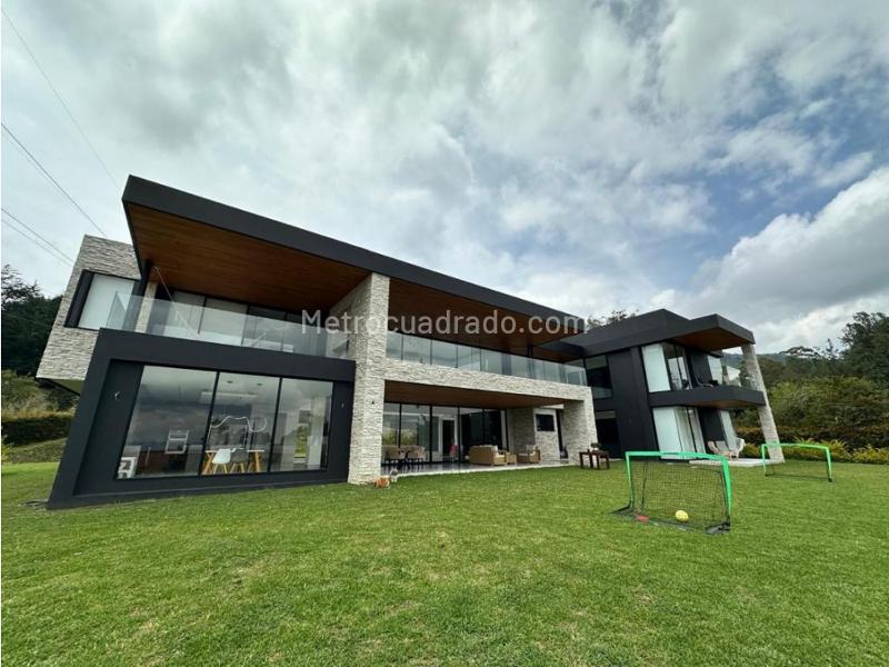 5BR House in El Tablazo (7000 m²)