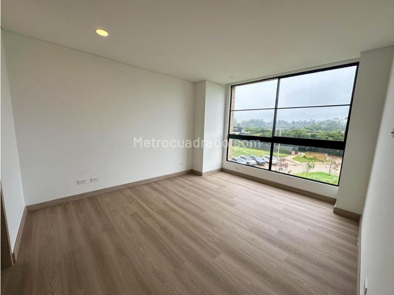 3BR Apartment in Llanogrande (298 m²) - 5