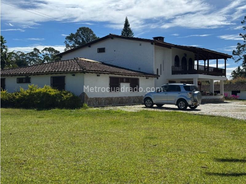 Casa en Arriendo, Llanogrande, Rionegro - 2