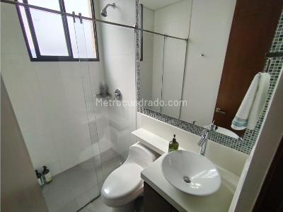 Apartamento en venta en El Poblado, Medellín · foto 14 de 20