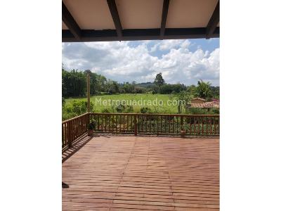 Casa de 3 alcobas en venta en Pontezuela, Rionegro, 215 m² · foto 3 de 14