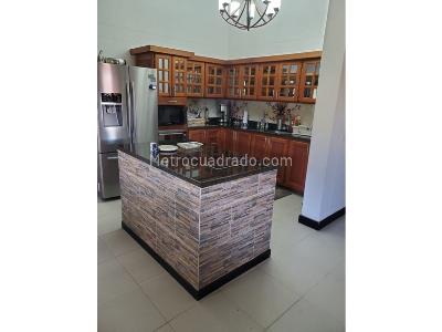 Casa de 3 alcobas en venta en Pontezuela, Rionegro, 215 m² · foto 10 de 14