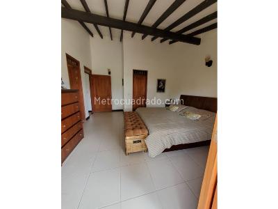 Casa de 3 alcobas en venta en Pontezuela, Rionegro, 215 m² · foto 11 de 14