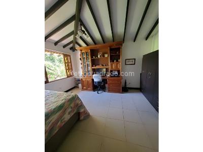 Casa de 3 alcobas en venta en Pontezuela, Rionegro, 215 m² · foto 12 de 14