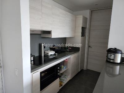 Apartamento de 2 alcobas en venta en Alto De Las Palmas, Medellín, 111 m² · foto 8 de 15