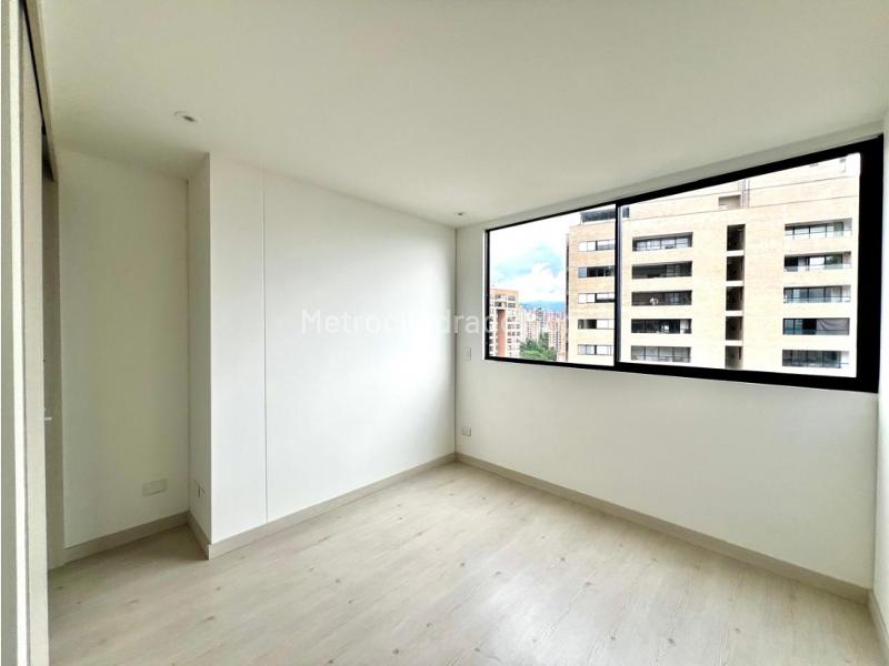 Apartamento nuevo en arriendo en El Poblado (2 hab) - 9