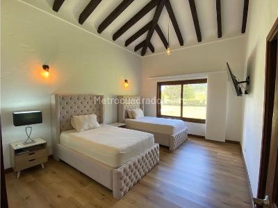 Casa de 3 alcobas en venta en San Antonio De Pereira, Rionegro, 420 m² · foto 9 de 14