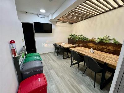 Casa de 5 alcobas en venta en Laureles, Medellín, 202 m² · foto 9 de 15