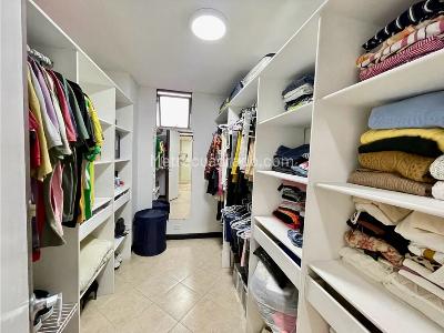 Apartamento de 3 alcobas en venta en El Poblado, Medellín, 220 m² · foto 15 de 20