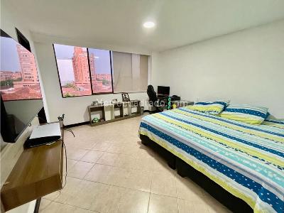 Apartamento de 3 alcobas en venta en El Poblado, Medellín, 220 m² · foto 16 de 20