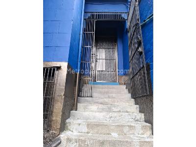 Casa de 5 alcobas en venta en Bombona, Medellín, 384 m² · foto 7 de 20