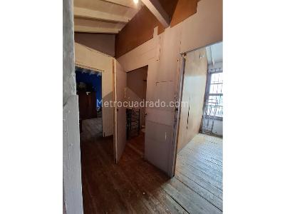 Casa de 5 alcobas en venta en Bombona, Medellín, 384 m² · foto 8 de 20