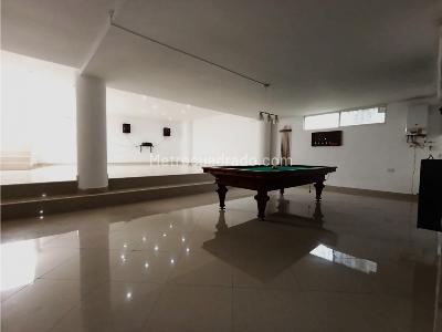 Casa de 4 alcobas en venta en El Poblado, Medellín, 470 m² · foto 12 de 20