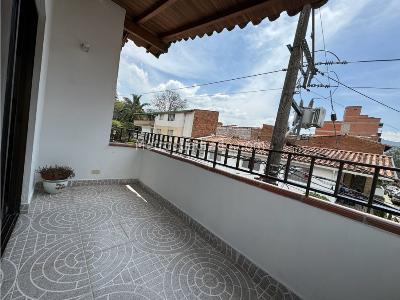 Casa de 5 alcobas en venta en Envigado, Envigado, 114 m² · foto 7 de 13