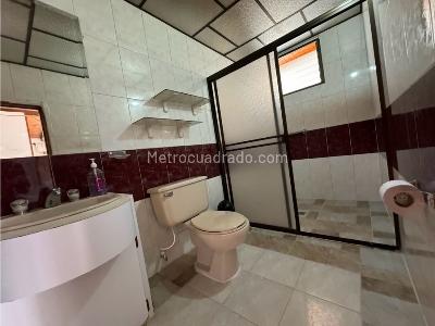 Casa de 5 alcobas en venta en Envigado, Envigado, 114 m² · foto 13 de 13