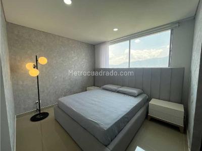 Apartamento de 3 alcobas en venta en El Poblado, Medellín, 156 m² · foto 16 de 20
