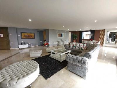 Apartamento de 4 alcobas en venta en El Poblado, Medellín, 400 m² · foto 6 de 20