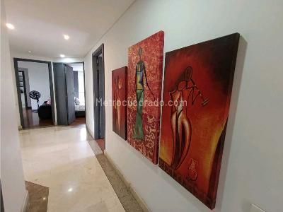 Apartamento de 4 alcobas en venta en El Poblado, Medellín, 400 m² · foto 14 de 20
