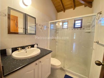 Casa de 3 alcobas en venta en Llanogrande, Rionegro, 381 m² · foto 6 de 20