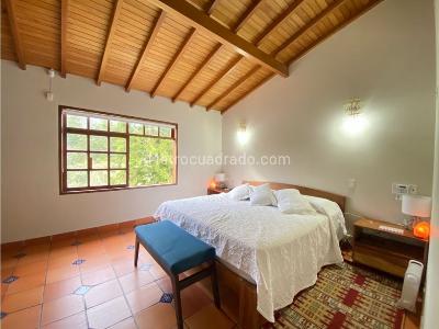Casa de 3 alcobas en venta en Llanogrande, Rionegro, 381 m² · foto 10 de 20