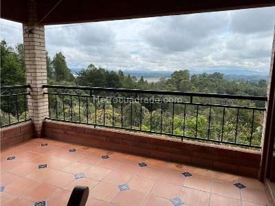 Casa de 3 alcobas en venta en Llanogrande, Rionegro, 381 m² · foto 13 de 20