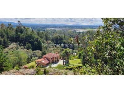 Casa de 3 alcobas en venta en Llanogrande, Rionegro, 381 m² · foto 14 de 20