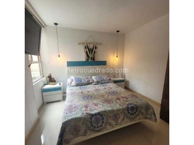 Apartamento de 3 alcobas en venta en Loma De San Jose, Sabaneta, 73 m² · foto 11 de 11