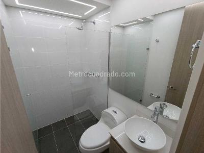 Apartamento de 3 alcobas en venta en Loma De San Jose, Sabaneta, 104 m² · foto 12 de 20
