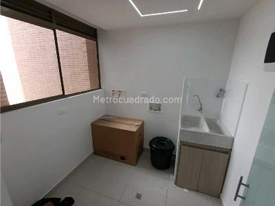 Apartamento de 3 alcobas en venta en Loma De San Jose, Sabaneta, 104 m² · foto 5 de 20