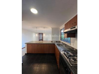 Apartamento de 1 alcoba en venta en El Poblado, Medellín, 94 m² · foto 4 de 17