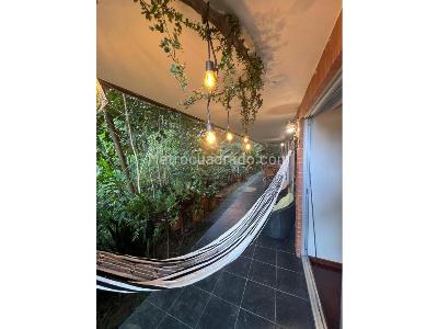 Apartamento de 1 alcoba en venta en El Poblado, Medellín, 94 m² · foto 8 de 17