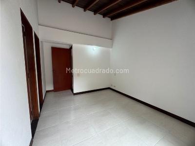 Casa de 3 alcobas en venta en Envigado, Envigado, 258 m² · foto 7 de 20