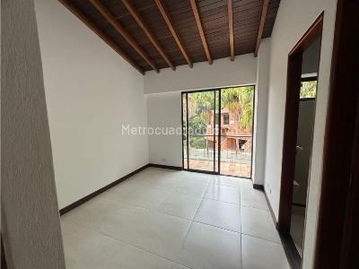 Casa de 3 alcobas en venta en Envigado, Envigado, 258 m² · foto 16 de 20