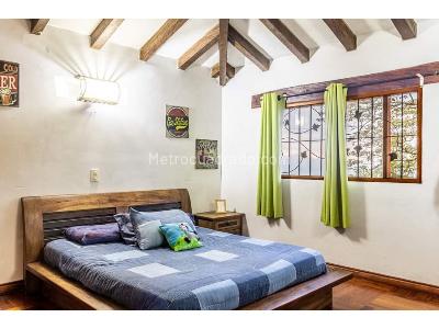 Casa de 5 alcobas en venta en Envigado, Envigado, 530 m² · foto 6 de 17