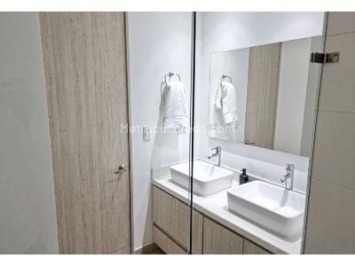 Apartamento de 3 alcobas en venta en El Poblado, Medellín, 150 m² · foto 8 de 20