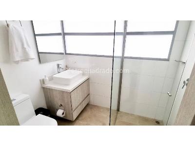 Apartamento de 3 alcobas en venta en El Poblado, Medellín, 150 m² · foto 15 de 20