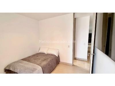 Apartamento de 3 alcobas en venta en El Poblado, Medellín, 150 m² · foto 18 de 20