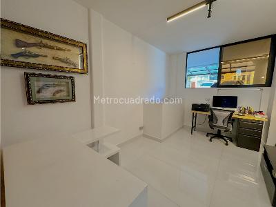 Casa de 3 alcobas en venta en Alto De Las Palmas, Medellín, 370 m² · foto 10 de 20