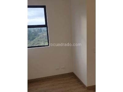 Apartamento de 2 alcobas en venta en Barro Blanco, Rionegro, 77 m² · foto 8 de 16