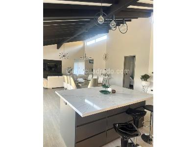 Casa de 5 alcobas en venta en Via Rionegro La Ceja, Rionegro, 400 m² · foto 9 de 14